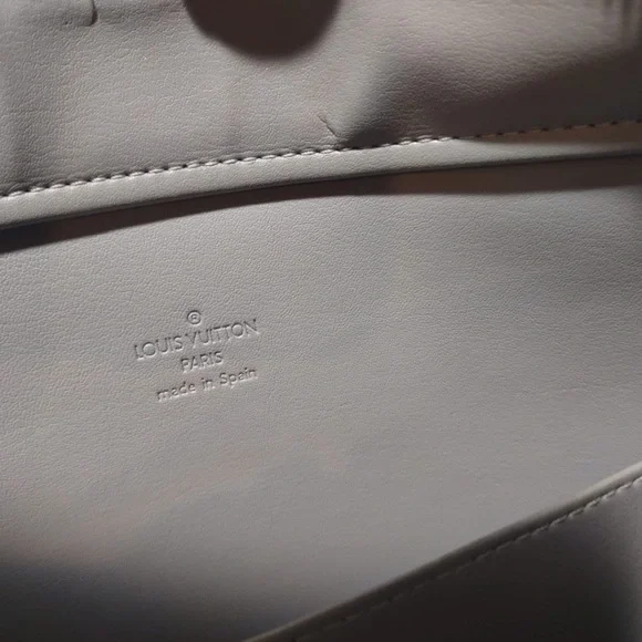 Louis Vuitton Houston Tote Lime Yellow Leather Monogram Vernis - Picture 12 of 15